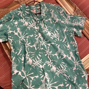Vintage Levi’s Button Down Ready 4 Summer!!!